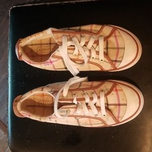**OPEN TO OFFERS** Coach Barrett Sneakers - Size 8 - Checkered